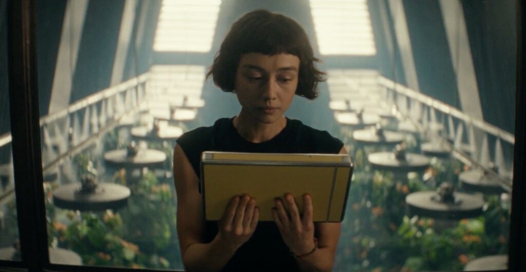 Alien: Earth’s beefy tablets were inspired by Sony’s classic Watchman