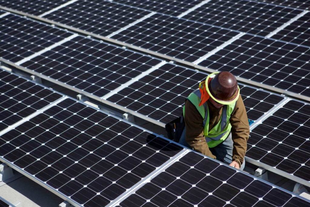 Microsoft buys another 100 MW of solar, this time in Japan