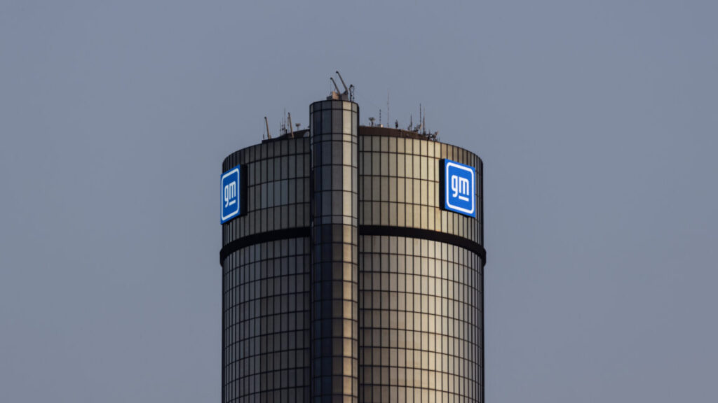 GM’s EV push will cost it $1.6 billion in Q3 with end of the tax credit