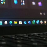 Microsoft begins rolling out highly anticipated Taskbar feature for Windows 11 power users