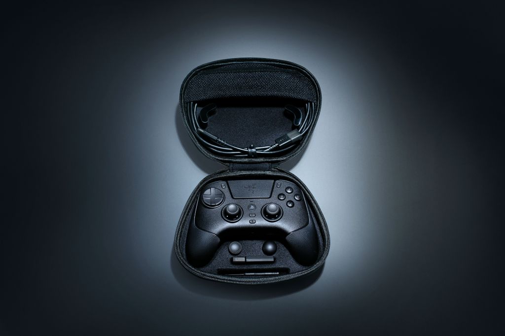 Razer Raiju V3 Pro Controller Review: Engineered for PS5 Domination