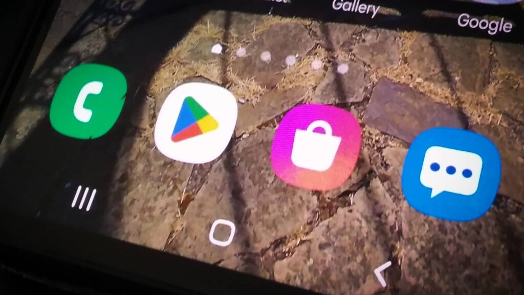 Majority of mobile devs believe industry won’t survive without alternative app stores