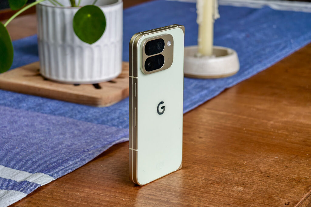 Google will reportedly let 15 superfans test unreleased Pixel phones