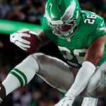 EA reports decreases in sales and revenue during Q2