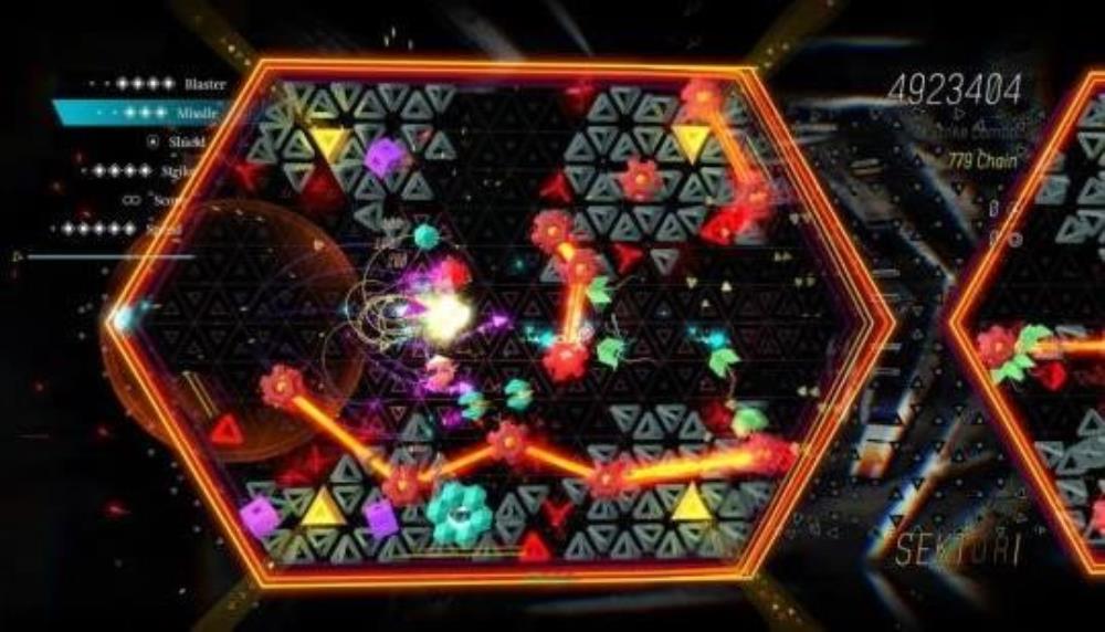 Playing Sektori And Its Decade Old Predecessor Side-by-side