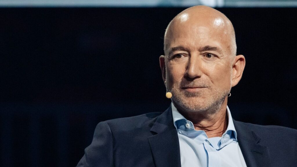 Elon Musk called medical school “pointless,” but Jeff Bezos wants Gen Z to finish college before starting their own companies — as AI threatens entry-level jobs