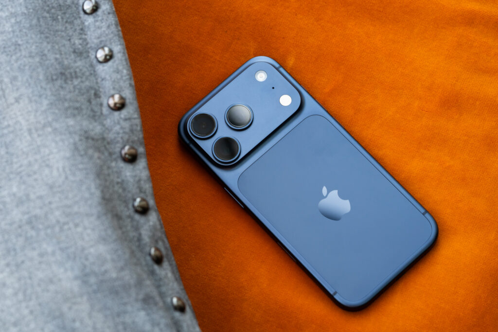 Apple just had a record-breaking iPhone quarter