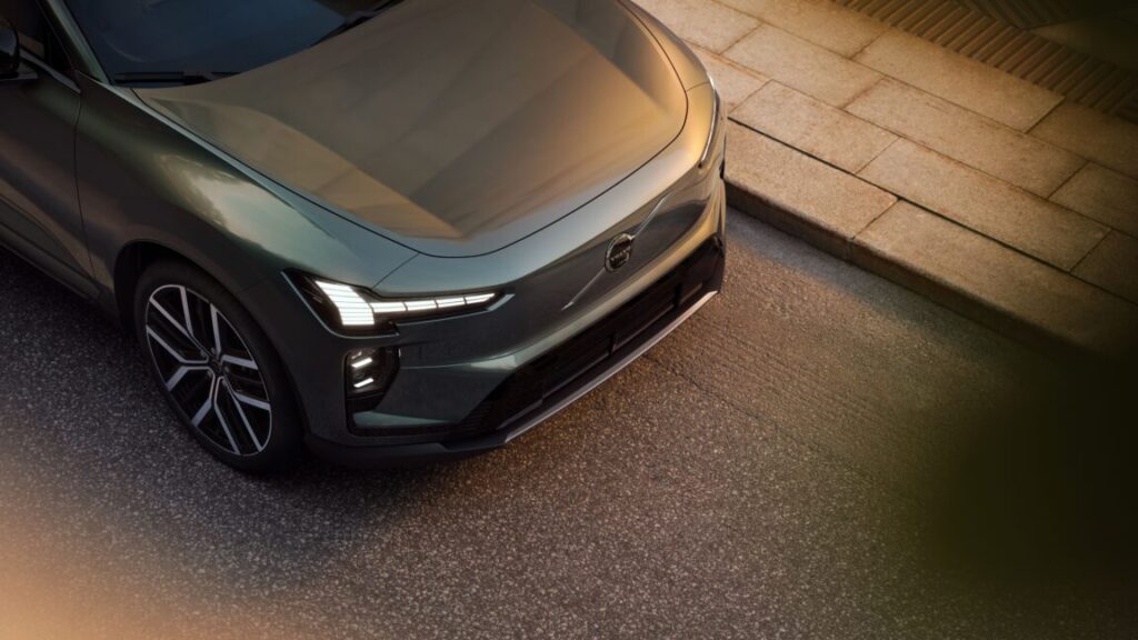 Here’s Volvo’s new EX60 $60,000 electric midsize SUV