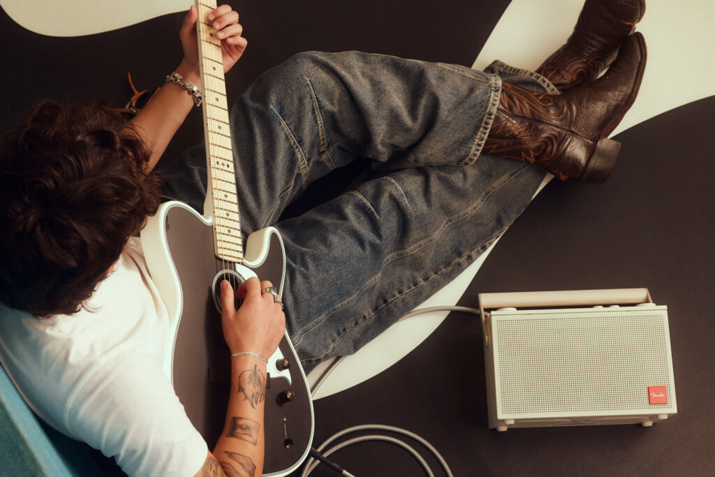 Fender’s new Bluetooth speakers can play audio from four sources simultaneously