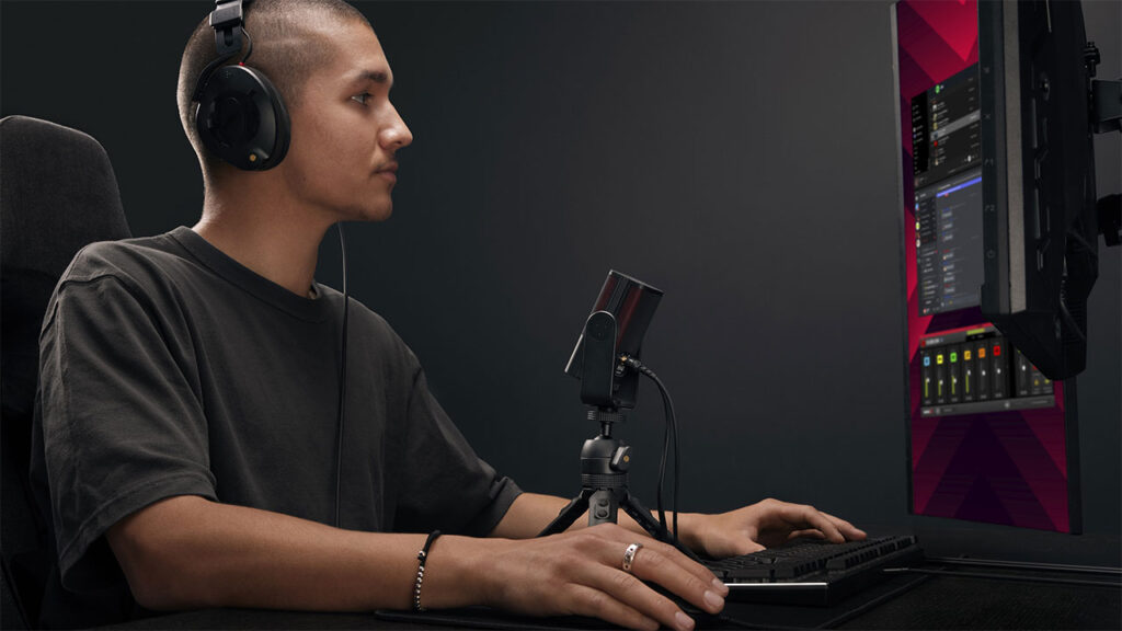 The Benefits of Using Condenser Microphones for Recording Vocals