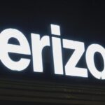 Verizon starts requiring 365 days of paid service before it will unlock phones
