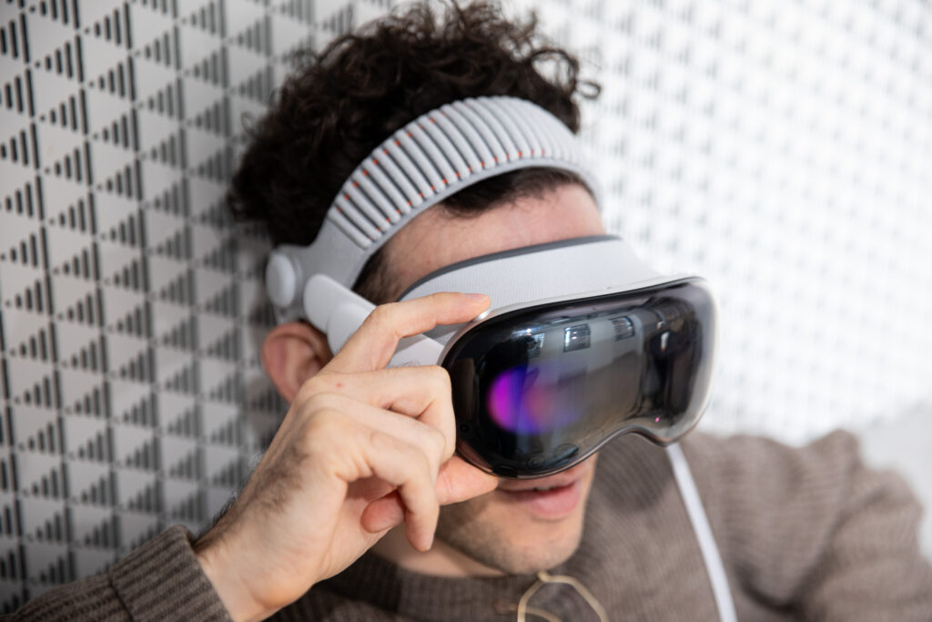 YouTube is coming to the Apple Vision Pro