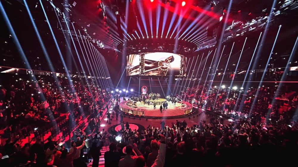 Six Invitational Paris 2026 – Falling in Love All Over Again