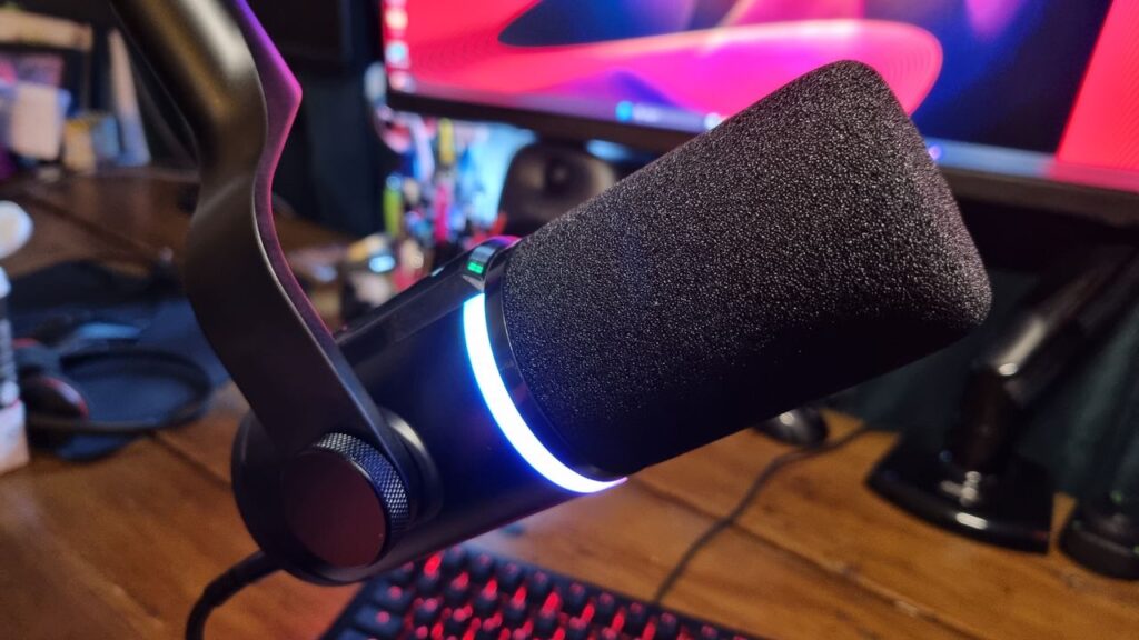 HyperX FlipCast gaming microphone review