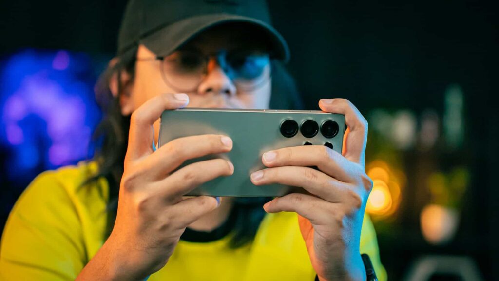 Galaxy S26 camera results shown off, rumored specs suggest Ultra selfies no better