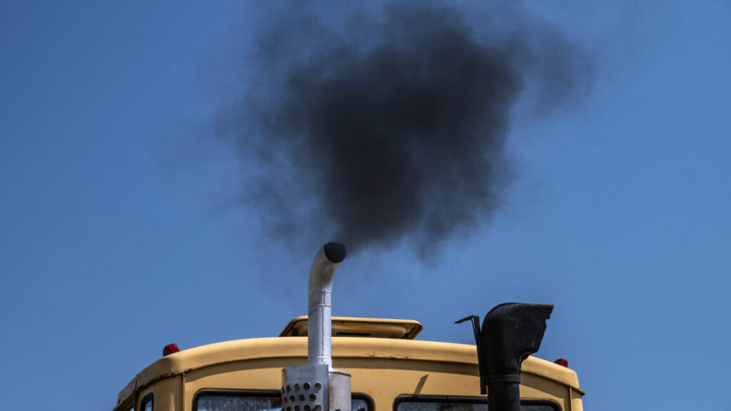 Lawsuit: EPA revoking greenhouse gas finding risks “thousands of avoidable deaths”