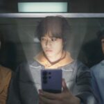 Samsung shows off new display tech that adds a privacy screen to apps and notifications