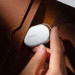 Xiaomi’s tracker doesn’t need a case to clip to your keys