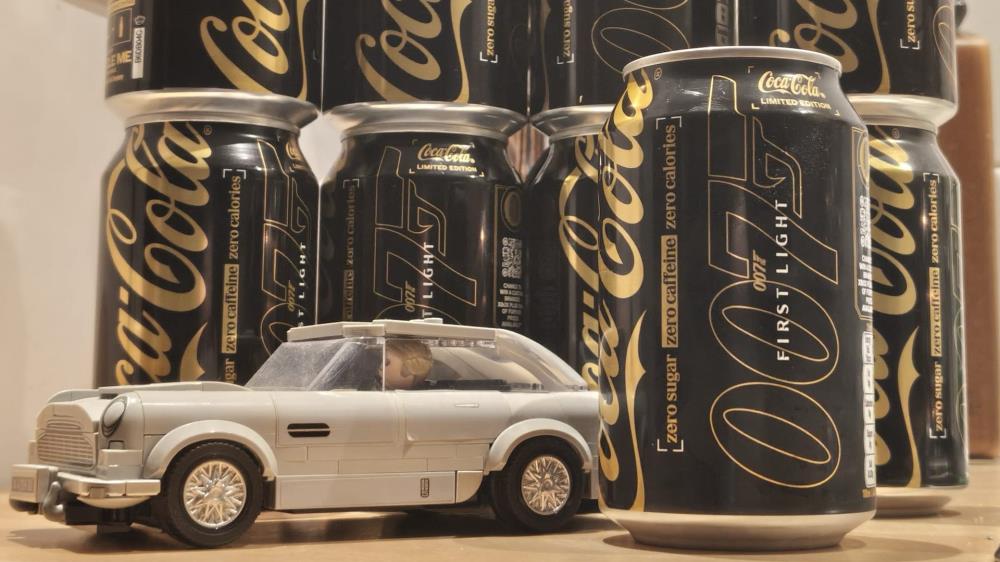 I found the 007 First Light Coca-Cola cans to get free rewards, but what gifts can you get?