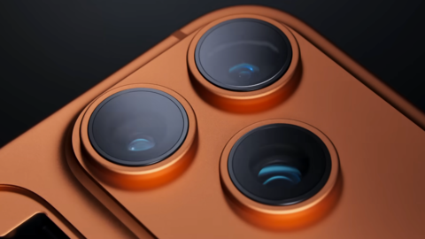 Doomscrolling Is No Way To Live, Says Apple CEO