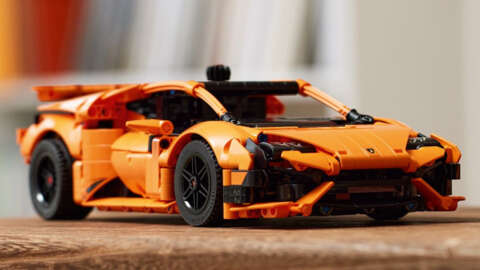 Snag This Sick Lego Lambo While It’s On Sale