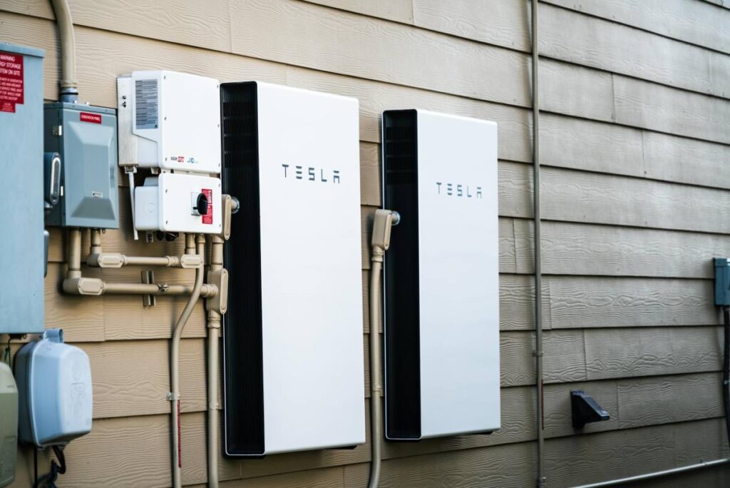 Tesla becomes a utility in the UK, setting up showdown with Octopus Energy