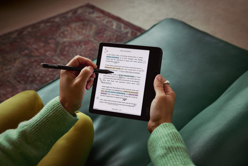 Two of my favorite color e-book readers are the cheapest they’ve been in months