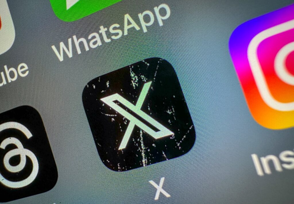 X ads ‘Paid Partnership’ labels for creators so they can ditch the hashtags