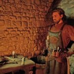 How to get and use Hernand refinement tokens in Crimson Desert