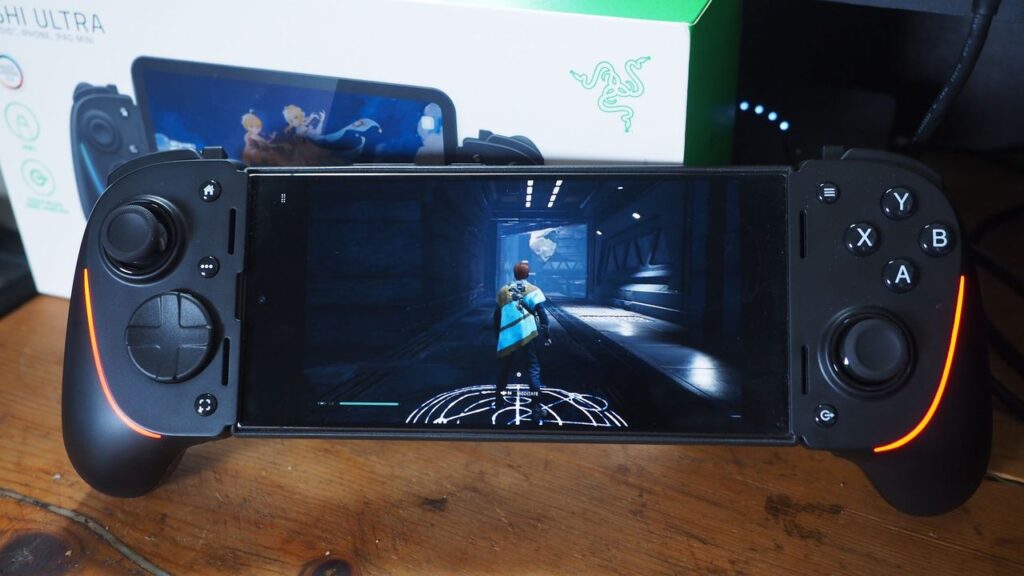 This mobile controller is “opulent” for Xbox Cloud Gaming — top-class controls, feedback, and design for a fair price