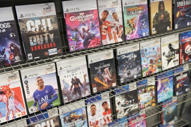 Games Inbox: Is buying second-hand video games going to end?