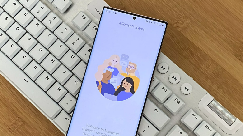 Microsoft omits controversial workplace check-in feature from June Teams roundup